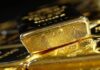 Gold Rises As Falling Markets Burnish Appeal