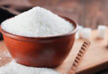 पाकिस्तान सरकार का चीनी उद्योग को नियंत्रणमुक्त करने और नई मिलों पर लगे प्रतिबंध हटाने का फैसला: खाद्य सुरक्षा एवं अनुसंधान मंत्री राणा तनवीर हुसैन