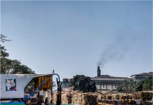 सातारा : ऊस दरासाठी स्वाभिमानी शेतकरी संघटनेचे आंदोलन, जरंडेश्वर कारखान्याची वाहतूक रोखली Sugar Industry News