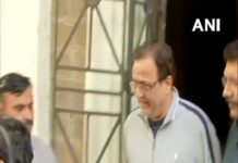 Yes Bank crisis: CBI conducts searches, issues lookout notice against Rana Kapoor, others