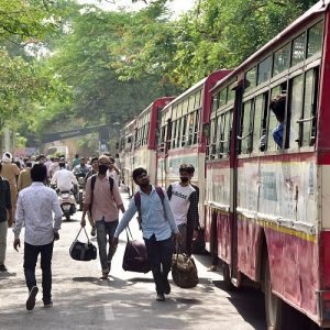 Aligarh Muslim University (AMU) students on the way to their home during the nationwide lockdown due to COVID-19 pandemic, in Aligarh on Friday. (ANI Photo)