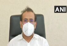 साखर कारखान्यांकडून ऑक्सिजन प्लांटसाठी चांगले सहकार्य : आरोग्य मंत्री टोपे Maharashtra Health Minister Rajesh Tope (File Photo/ANI)