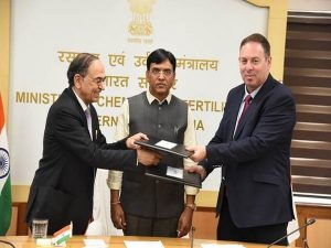 Union Minister of Health & Family Welfare and Chemicals & Fertilizers Mansukh Madaviya at an event to sign MoU between Indian Potash Limited and Israel Chemicals Limited.