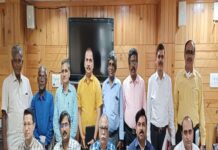 Tamil Nadu delegation visits Uttar Pradesh on sugar industry tour