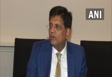 केंद्रीय मंत्री पीयूष गोयल ने ओमान के वाणिज्य, उद्योग और निवेश संवर्धन मंत्री से द्विपक्षीय व्यापार पर चर्चा की