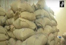 बिहार : काळाबाजारात जाणारा तांदूळ जप्त, दोघांना अटक