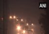 Dense fog engulfs Delhi: trains, flights delayed due to low visibility