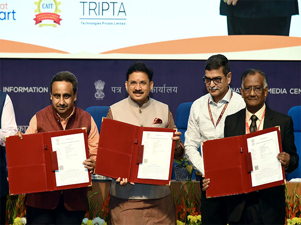 India Post becomes logistics partner for crores of traders (Image: PIB