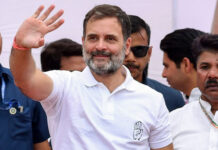 Sugarcane farmers meet Rahul Gandhi over pending cane dues