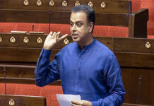 शिवसेना सांसद मिलिंद देवड़ा ने चीनी उत्पादों पर अधिक टैक्स लगाने का आह्वान किया