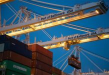 उद्योग ने सरकार से 2 मिलियन टन चीनी निर्यात की अनुमति देने का आग्रह किया