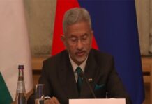 Amid Trump’s tariffs, Jaishankar encourages Russian companies to engage “more intensively” with India