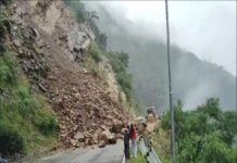 Heavy rainfall causes road damage on NH-34 in Uttarakhand