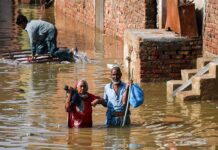 Pakistan: Climate experts warn neglect of waterways may worsen flood situation in Karachi