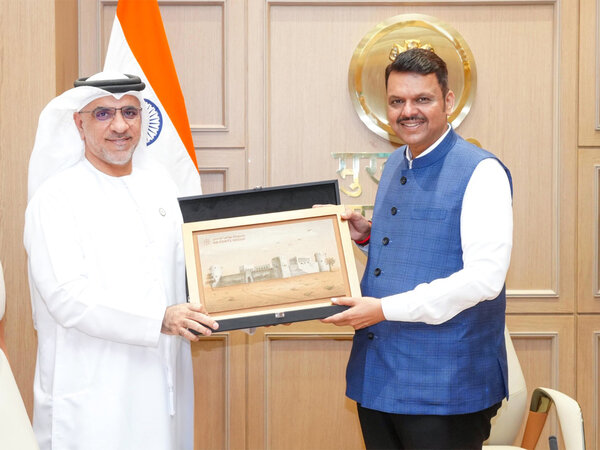 ani-maharashtra_abu_dhabi_ports_group_ink_usd_2_billion_mou_to_boost_maritime_growth