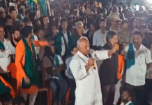 Protesting sugarcane farmers throw slippers at Karnataka Minister Shivanand Patil’s car