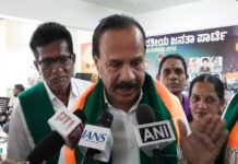 “Should resolve their issue or quit, Karnataka farmers suffering due to their infighting”: Sadananda Gowda on ‘rift’ in Congress