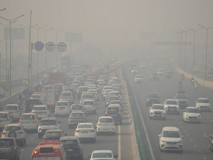 ani-caqm_expert_committees_first_meeting_to_address_air_pollution_from_vehicular_emissions_held_in_delhi