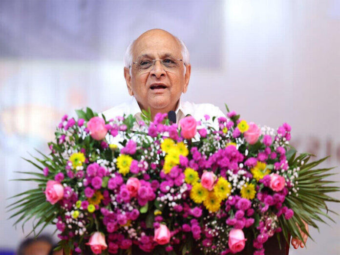 ani-cm_bhupendra_patel_inaugurates_states_first_elevated_market_yard_constructed_by_surat_apmc