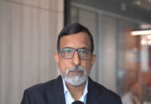 रुपये में कमजोरी कुछ समय के लिए, GDP ग्रोथ का अनुमान 7% पर कायम : CRISIL के चीफ इकोनॉमिस्ट डीके जोशी