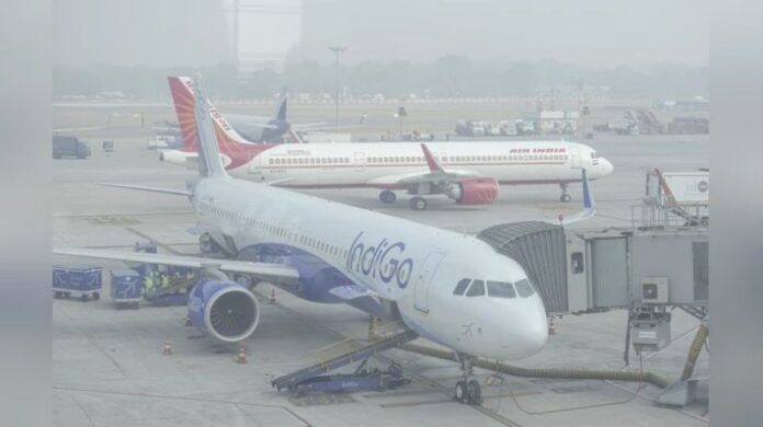 Delhi airport issue passenger advisory, warns of flight delays due to dense fog is this gramatically correct
