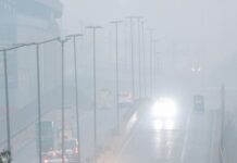 Delhi records ‘very poor’ air quality as AQI stands at 341
