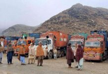 Pakistan’s traders brand 2025 a “year of economic collapse” as businesses struggle to survive