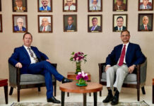 US Ambassador to India holds talks with RBI Governor on technology cooperation