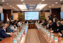 Piyush Goyal discusses Budget benefits with market stakeholders at NSE